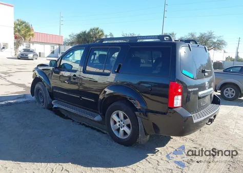 2012 Nissan Pathfinder Sv z USA, uszkodzony, nr VIN 5N1AR1NB1CC619621